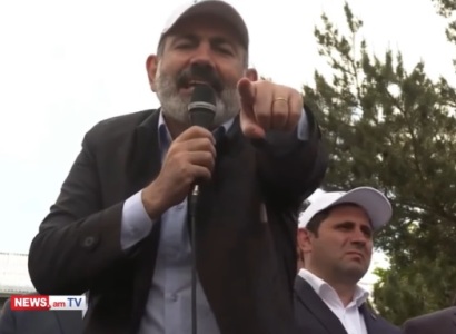 Փաշինյանի ֆեյսբուքյան էջում սխալ է նշված, թե որ մարզում է գտնվում Աշտարակ քաղաքը (ֆոտո)