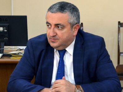 ՍԱՏՄ ղեկավարը եւս մինչեւ ընտրություններ մեկնեց արձակուրդ