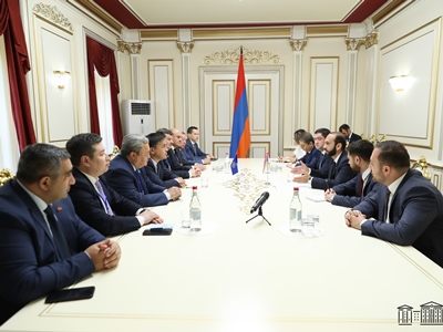 Armenia parliament speaker receives CSTO PA observation mission