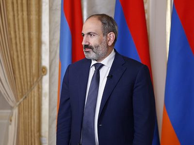 Armenia’s Pashinyan congratulates Luxembourg PM on national holiday