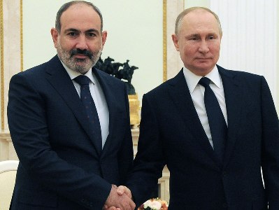 Пашинян побеседовал с Путиным