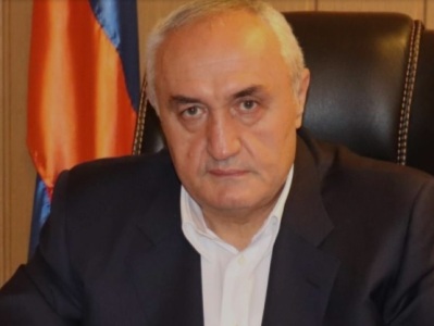 Կոռուպցիայի կանխարգելման հանձնաժողովը վարույթ է հարուցել Արարատի մարզպետի և Արալեզի համայնքապետի նկատմամբ. hetq.am