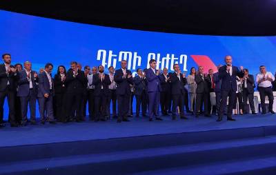 «Հրապարակ». Ռոբերտ Քոչարյանը մեծ հավաք է անում