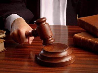 Ֆրանսիայում ութ մարդ է դատապարտվել հայտնի մարդկանց թալանելու համար