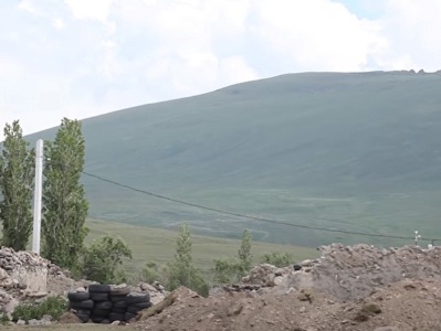 Sputnik Armenia: Armenian serviceman injured after dispute with Azerbaijanis on border