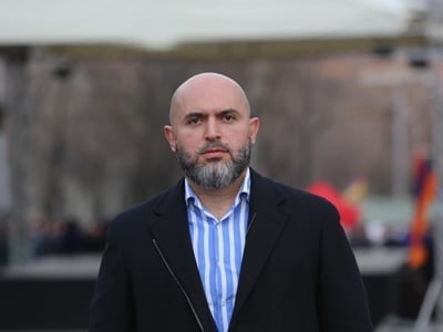 Սերժ Սարգսյանի հոդվածը հատկապես ծանր են տարել իշխանական կապիտուլյանտի քարոզիչները. Աշոտյան