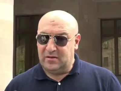 Խուզարկում են Քաջարանի համայնքապետի բնակարանը, նաեւ Զանգեզուրի պղնձամոլիբդենային կոմբինատը․ Ռ.Հայրապետյան