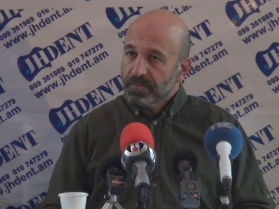 Հակառակորդի՝ քո տարածք մտնելու դեպքում ցանկացած չկրակելու հրաման անօրինական է․ Վովա Վարդանով