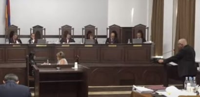 168.am: Трое судей КС выступили за признание итогов выборов недействительными