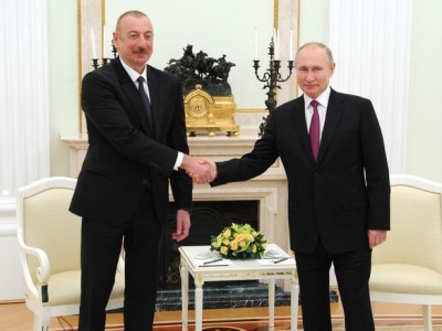 Путин и Алиев обсудят реализацию договоренностей по Карабаху