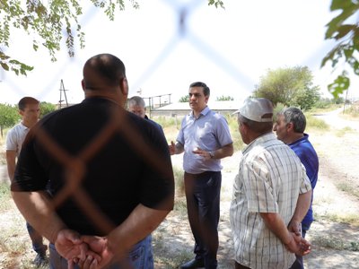 Armenia ombudsman-led group in Yeraskh village for fact-finding work