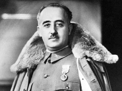 Правительство Испании хочет объявить вне закона выражения поддержки диктатуры генерала Франсиско Франко