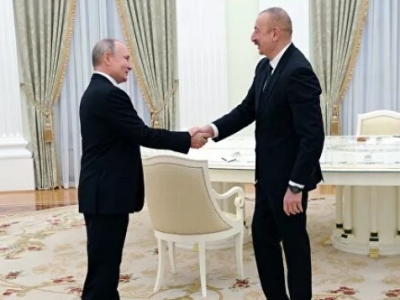 Путин поблагодарил Алиева за нахождение «компромиссных решений по Карабаху»