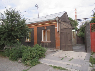 Քնած ամուսիններին արթնացրել է, գումար պահանջել․ ՔԿ-ն մանրամասներ է հայտում ավազակային հարձակումից (ֆոտո)
