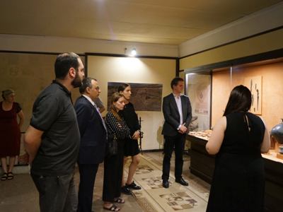 Ջոնաթան Լաքոտը այցելել է «Մեծամոր» պատմահնագիտական թանգարան (ֆոտո)