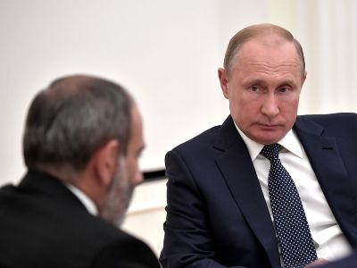 Պուտինն ու Փաշինյանը քննարկել են տարածաշրջանում տրանսպորտային եւ տնտեսական կապերի արգելաբացումը․ Կրեմլ