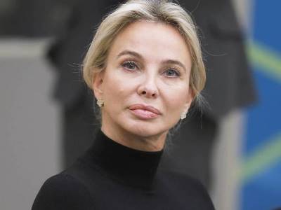 Бывшая  любовница почетного короля Испании обвинила его в преследовании