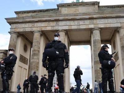 В Берлине запретили акции противников антикоронавирусных ограничений