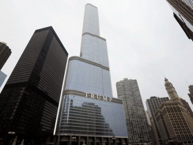 Трампу вернут $1 млн за налоги на небоскреб в Чикаго