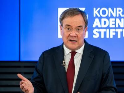 Кандидат в канцлеры ФРГ пригрозил России новыми санкциями из-за Украины