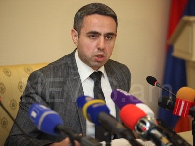 Եթե ազատազրկվածը ձեռք է բերում պատգամավորի կարգավիճակ, պետք է նրան ազատել կալանքից. Արթուր Ղամբարյան
