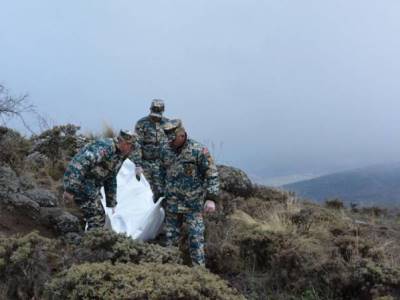 Հայտնաբերվել է 3 հայ զինծառայողի աճյուն, որից 3–ը խաղաղապահների միջնորդությամբ է փոխանցվել հայկական կողմին
