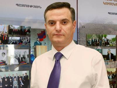 Խզեցին ինձ հետ աշխատանքային պայմանագիրը. սրանց վախերը սարսափի են վերածվում. Արտակ Զաքարյան