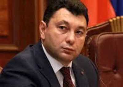 Նախիջեւանի ու Ադրբեջանի կապի հաստատումը Հայաստանի տարածքով մե՞ր օրակարգն է. Էդուարդ Շարմազանով