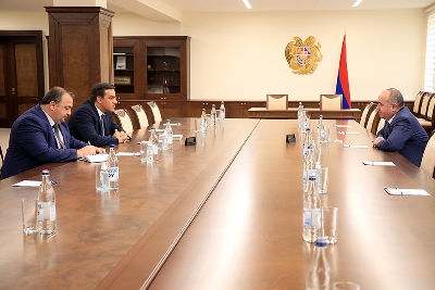 Պաշտպանության նախարարն ընդունել է ՀՀ մարդու իրավունքների պաշտպանին