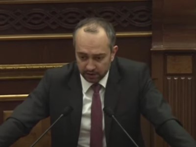 Էդուարդ Աղաջանյան. Ուզում եմ լուրջ, ծավալուն տեղեկատվություն հաղորդել պատերազմի մասին