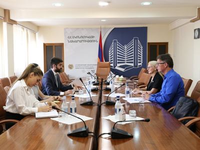 Ամրապնդվում է կապը կրթական հաստատությունների հետ․ Արման Խոջոյանը հանդիպել է ՀԱՀ նախագահի հետ