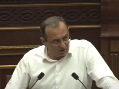 Минасян: Власти своими действиями полностью заблокировали Армению, хотя говорят о разблокировке