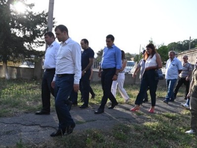 ՀՀ ՄԻՊ-ը եւ ՄԱԿ-ի Բնակչության հիմնադրամի հայաստանյան գրասենյակի ղեկավարն Սյունիք գյուղում են