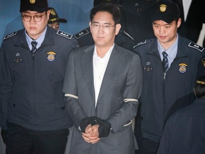 Вице-президента Samsung досрочно освободили из тюрьмы