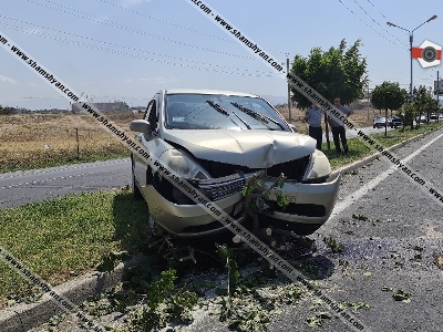 Ավտովթար Երևան-Աշտարակ ավտոճանապարհին՝ «Կովկաս» ռեստորանի դիմաց․ Nissan-ը բախվել է ծառին. կա վիրավոր (ֆոտո)