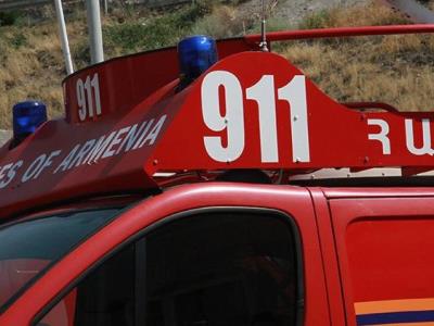 Ուրցաձոր գյուղի մոտ այրվում է բուսածածկ տարածք