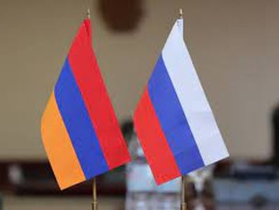 Armenia and Russia healthcare ministers discuss supply of Russian coronavirus vaccines