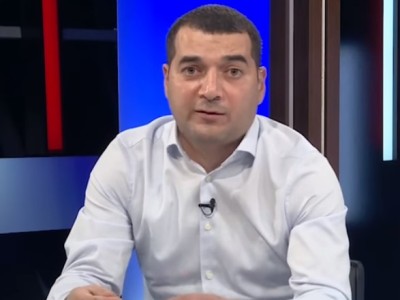 Մենք ժամանակին քննադատել ենք ոչ թե թիմակցի, այլ քննիչի աշխատասենյակում երկրի ղեկավարի նկարը փակցնելը. Հրաչյա Հակոբյան