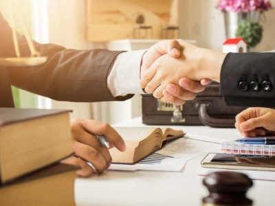 Եգիպտացի փաստաբանը ամուսնալուծված եւ չամուսնացած կանանց «մասնակի ամուսնություն» է առաջարկում