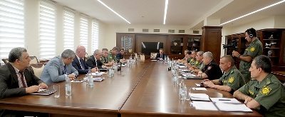 Պաշտպանության նախարարը եռամսյա հավաքների մեկնարկի վերաբերյալ խորհրդակցություն է անցկացրել