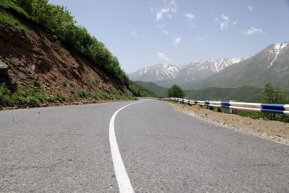 Ադրբեջանցիները դեռ կոնկրետ որեւէ բան չեն պահանջում, ճանապարհը շարունակում է փակ մնալ. Կապանի քաղաքապետ