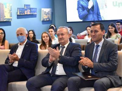 «Հրապարակ». ԿԳՄՍ նախարարը դրես-կոդ է մտցրել