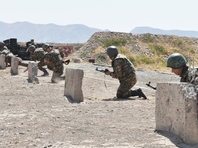 Եռամսյա հավաքներին մասնակցող պահեստազորայինները կրակային վարժանքի են մասնակցել