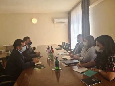 Министр ТУИ обсудил с послом Великобритании возможность участия английских компаний в переоснащении ААЭС