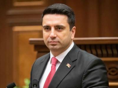 «Արցախը լինելու է կանգուն»․ Ալեն Սիմոնյանն ուղերձ է հղել Արցախի անկախության օրվա առթիվ