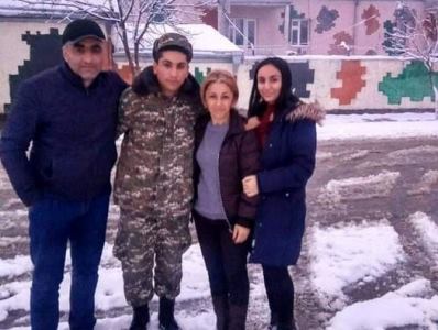 Ծնվել է պատերազմում զոհված Գրիշա Ազատյանի եղբայրը. նորածնին Նարեկ են կոչել