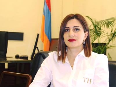 Գրեք ձեր հարցերը մեկնաբանություններում հայատառ և կոռեկտ, ես էլ փորձեմ պատասխանել դրանց. Առողջապահության նախարար