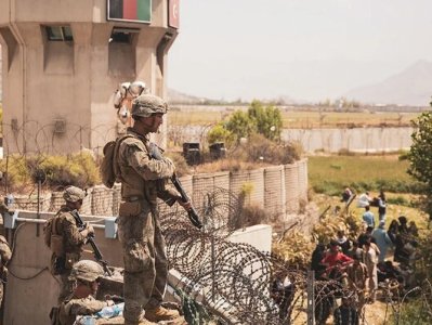 Эвакуацию афганцев в США приостановили еще как минимум на неделю