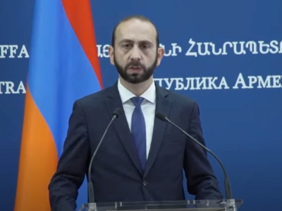 Armenia FM informs visiting Slovakia colleague about Azerbaijan provocations