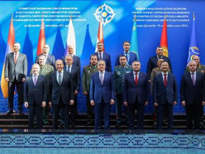 Հայաստանից ՀԱՊԿ նիստերին չեն մասնակցել Հայաստանի ԱԳ նախարարն ու պաշտպանության նախարարը. Էդգար Ղազարյան